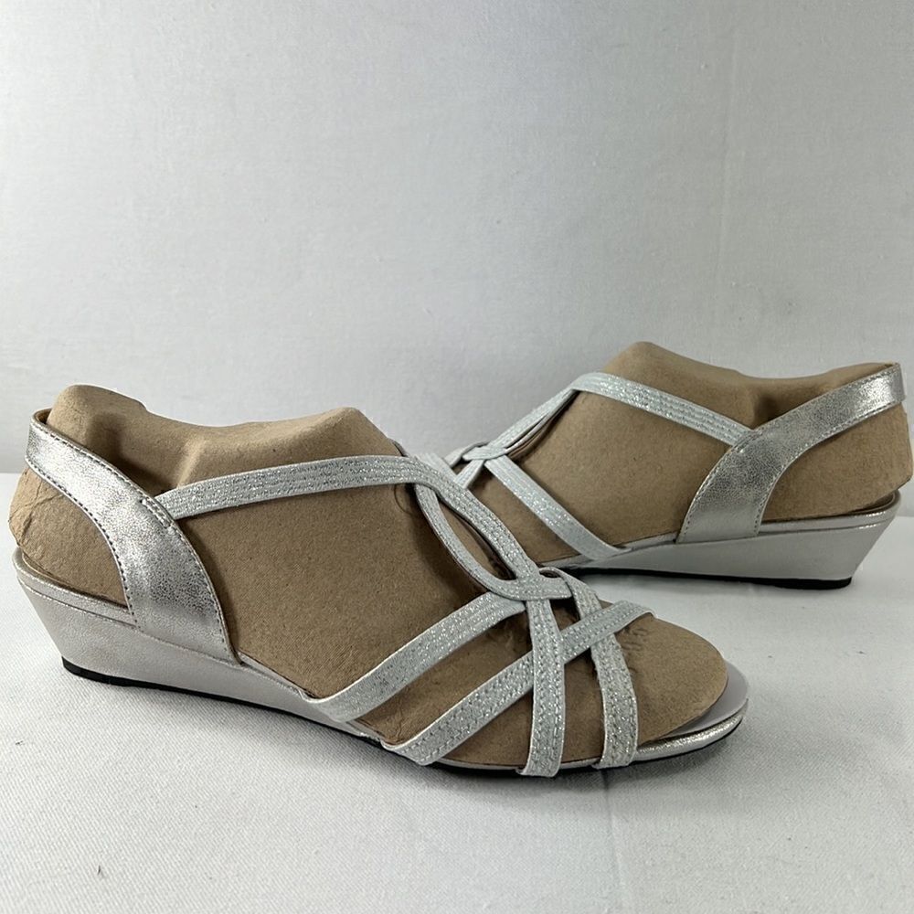 Life Stride Yaya Sandal Silver Size 8.5 Wide - Picture 5 of 7